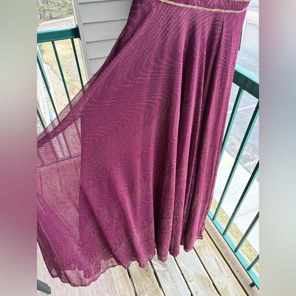 🆕✨ Xtraordinary Burgundy Wine Gold Maxi Dress Size 11 Evening Gown Long Flowy - Picture 9 of 17